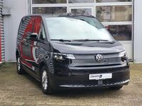 Gebraucht VW Multivan 150 PS (110 kW) 2023 Deep black perleffekt Van