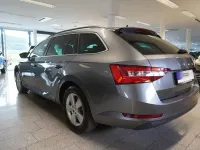 Gebraucht Skoda Superb Ambition 150 PS (110 kW) 2023 Silber Limousine