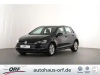 Gebraucht VW Golf VII Comfortline 110 PS (80 kW) 2017 Schwarz Limousine
