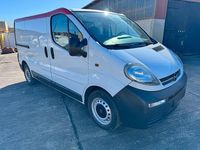 Gebraucht Opel Vivaro 101 PS (74 kW) 2005 Weiß Van / Kleinbus