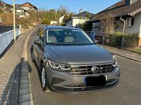 Gebraucht VW Tiguan Life 150 PS (110 kW) 2022 Grau SUV