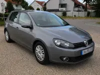 Gebraucht VW Golf VI Comfortline 105 PS (77 kW) 2010 Grau Kleinwagen