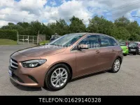 Gebraucht Mercedes B200 163 PS (119 kW) 2022 Gold Kleinwagen