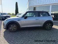 Gebraucht Mini Cooper SE Essential 135 kW (184 PS) 2023 Silber Kleinwagen