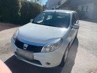Gebraucht Dacia Sandero 75 PS (55 kW) 2008 Weiß Kleinwagen