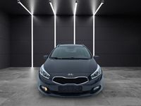 Gebraucht Kia Ceed 135 PS (99 kW) 2013 Grau Kleinwagen