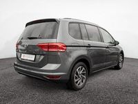 Gebraucht VW Touran Sound 110 PS (80 kW) 2017 Grau Van / Kleinbus