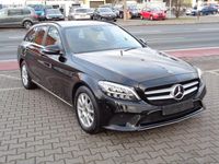 Gebraucht Mercedes C200 160 PS (117 kW) 2018 Schwarz Kombi