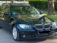 Gebraucht BMW 330 231 PS (169 kW) 2008 Schwarz Kombi