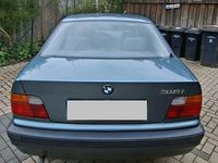Usado BMW 316 Basis 102 HP (75 kW) 1995 Verde Sedan