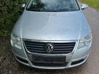 Second-hand VW Passat 140 CP (102 kW) 2011 Argintiu Break