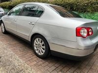 Gebraucht VW Passat 116 PS (85 kW) 2007 Silber Limousine