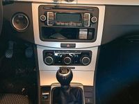 Gebraucht VW Passat 105 PS (77 kW) 2012 Schwarz Kombi
