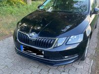 Gebraucht Skoda Octavia 170 PS (125 kW) 2019 Schwarz Limousine