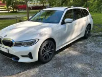 Gebraucht BMW 330 Sport Line 184 PS (135 kW) 2021 Weiß Kombi