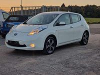 Gebraucht Nissan Leaf Acenta 80 kW (109 PS) 2017 Weiß Kleinwagen