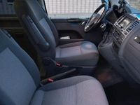 Second-hand VW T5 179 CP (131 kW) 2013 Negru Van