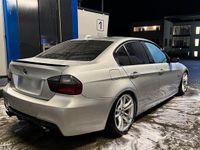 Gebraucht BMW 335 286 PS (210 kW) 2007 Silber Limousine