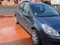 Gebraucht Renault Clio II 111 PS (81 kW) 2006 Grau Limousine