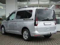 Gebraucht VW Caddy 114 PS (83 kW) 2023 Reflexsilber metallic Van / Kleinbus