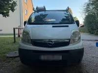 Gebraucht Opel Vivaro 90 PS (66 kW) 2009 Weiß Van / Kleinbus