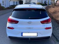 gebraucht Hyundai i30 i301.6 CRDI Intro Edition