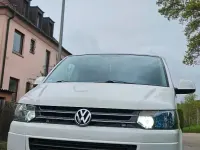 Gebraucht VW Multivan Startline 140 PS (102 kW) 2011 Weiß Van / Kleinbus