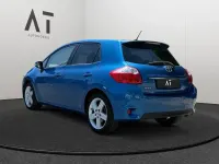 Gebraucht Toyota Auris Club 132 PS (97 kW) 2010 Blau Kleinwagen