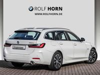Gebraucht BMW 320e 204 PS (150 kW) 2022 Alpinweiß uni Kombi