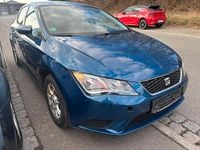 Usado Seat Leon 110 HP (80 kW) 2016 Azul Sedan