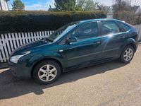 Usata Ford Focus 101 CV (74 kW) 2007 Verde Berlina