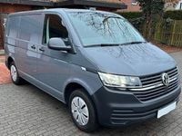 Gebraucht VW Transporter 110 PS (80 kW) 2021 Grau Van