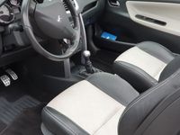 gebraucht Peugeot 207 CC Cabrio Roland Garros schwarz Ledersitze