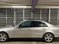 Gebraucht Mercedes E320 224 PS (164 kW) 2003 Silber Limousine