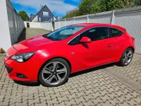 Gebraucht Opel Astra GTC Innovation 179 PS (131 kW) 2012 Rot Limousine