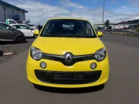 Käytetty Renault Twingo Expression 71 HP (52 kW) 2015 Keltainen Viistoperä