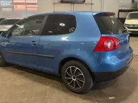 Gebraucht VW Golf V Trendline 102 PS (75 kW) 2005 Blau Kleinwagen