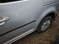 Gebraucht VW Caddy Trendline 102 PS (75 kW) 2012 Reflexsilber metallic Van / Kleinbus