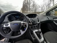 Gebraucht Ford Focus Trend 101 PS (74 kW) 2014 Grau Limousine