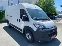 Gebraucht Peugeot Boxer 140 PS (102 kW) 2025 Weiss Van