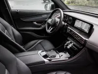 Gebraucht Mercedes EQC400 300 kW (408 PS) 2022 Mojavesilber SUV