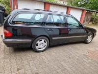 Usata Mercedes E280 204 CV (150 kW) 2000 Nero Station wagon