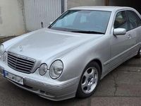 Gebraucht Mercedes E240 Avantgarde 170 PS (125 kW) 2000 Silber Limousine