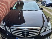 Gebraucht Mercedes E350 265 PS (194 kW) 2011 Schwarz Limousine
