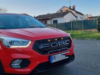 Gebraucht Ford Kuga 150 PS (110 kW) 2017 Rot SUV