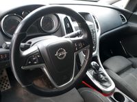 gebraucht Opel Astra Sports Tourer AHK, 8-fach bereift, TÜV 09/25
