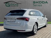 Gebraucht Skoda Octavia 150 PS (110 kW) 2025 Moon weiß Kombi