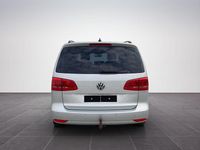Gebraucht VW Touran Match 105 PS (77 kW) 2013 Gold Van / Kleinbus