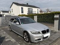 Gebraucht BMW 330 Exclusive 245 PS (180 kW) 2011 Grau Kombi