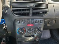 gebraucht Fiat Punto 1,2 16V elx Automatik speedgear